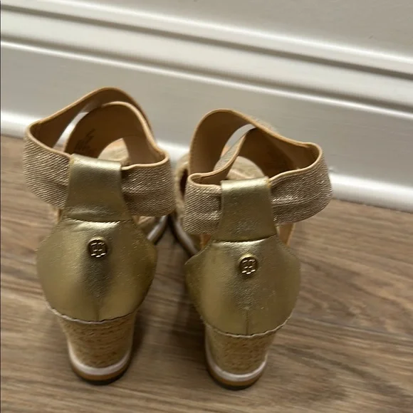 Tommy Hilfiger Cream Espadrilles with Ankle Wrap - Picture 4 of 5